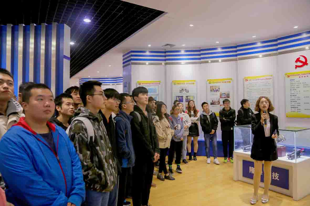 ���ϿƼ���ѧ��������¹���ϵѧ�Ӹ�CA88�ι�ʵϰ