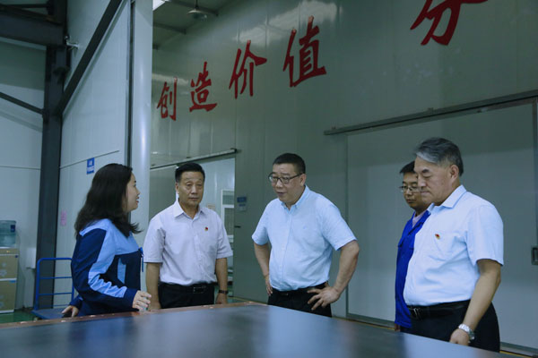 ����֤��������׾ֳ�һ�й���CA88���ŵ��б�Ǯ�г�����