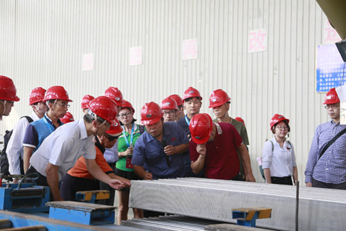 �ھŽ캣Ͽ�����ȵ�����/���繲��ѧ���������л�����Ųι�CA88